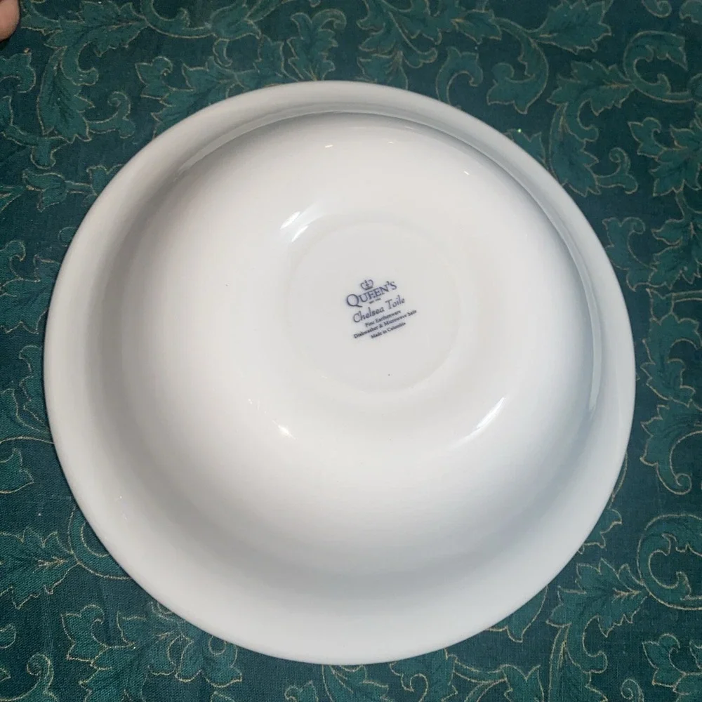 Queens Chelsea Toile Pink‎ Vegetable Serving Bowl 9.4 Inch French Country